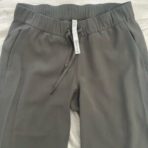Lululemon wide leg cropped pant
